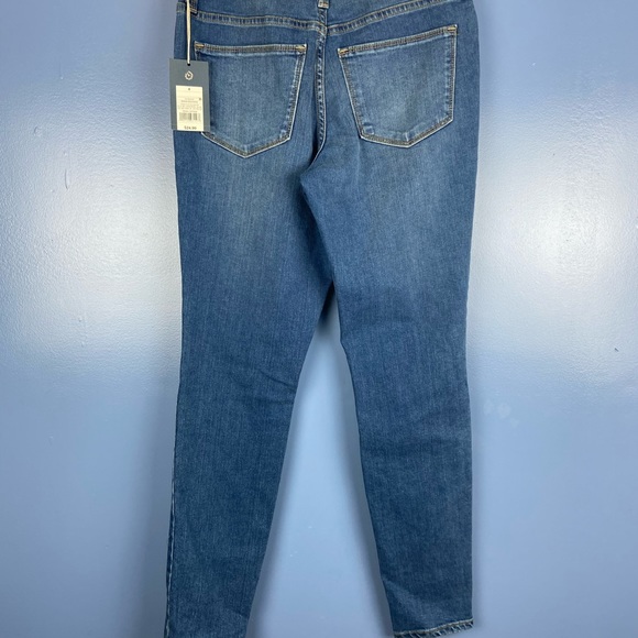 Women’s High Rise Jeggings Medium Wash Size 4/27R - Picture 5 of 5